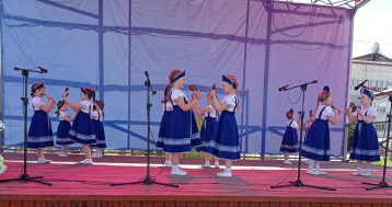 Фестиваль «Браво, детки» на центральной площади поселка Курагино Фестиваль «Браво, детки» на центральной площади поселка Курагино.